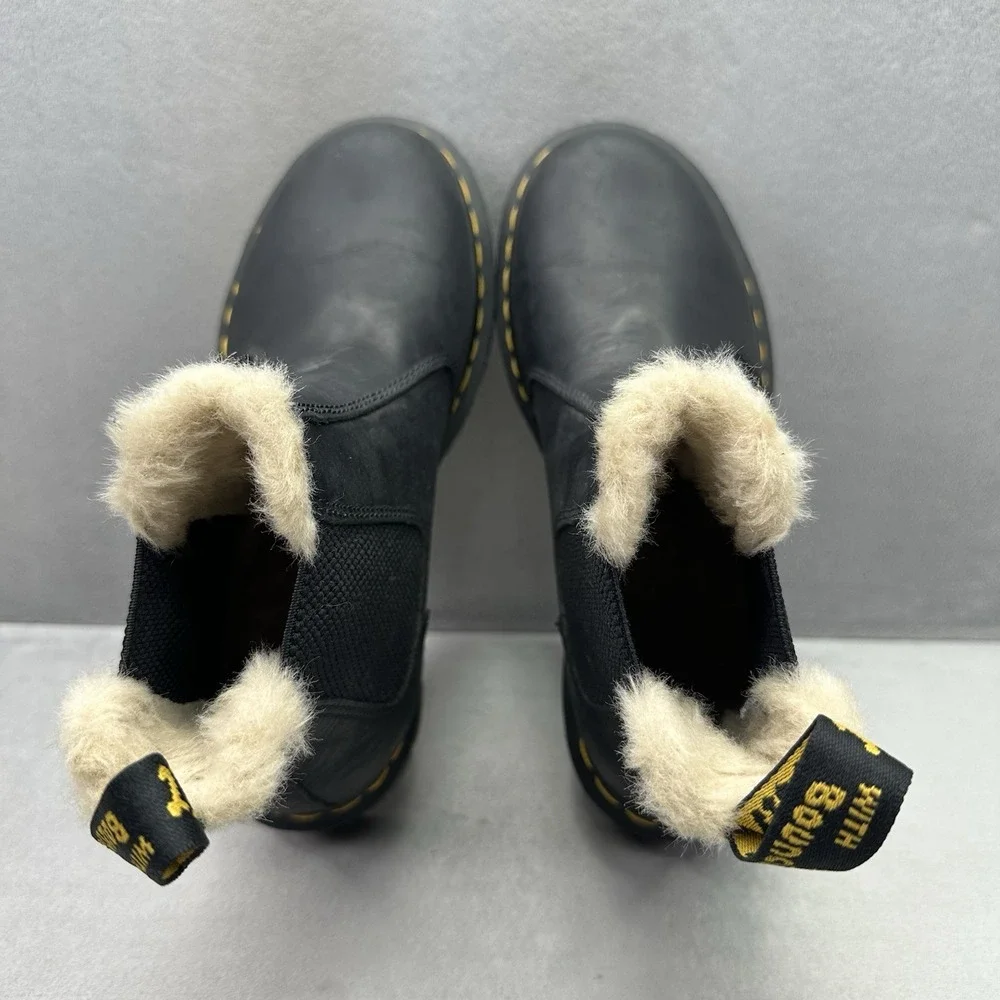 Dr Martens 2976 Leonore Womens Size 6 Chelsea Boots Black Leather Faux Fur Lined
